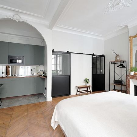 Studio Quartier Champs Elysees 2 Free Netflix باريس المظهر الخارجي الصورة