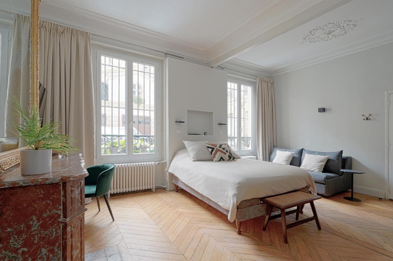 Studio Quartier Champs Elysees 2 Free Netflix باريس المظهر الخارجي الصورة