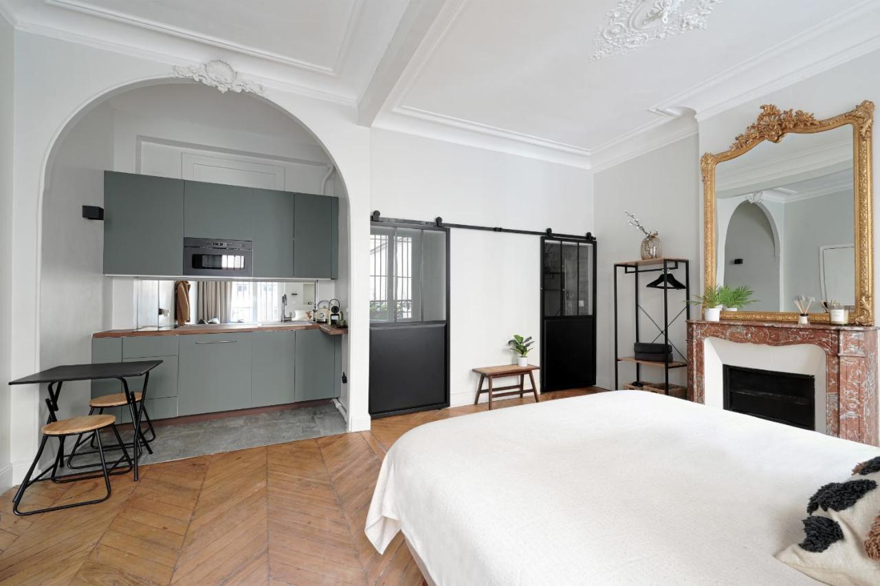 Studio Quartier Champs Elysees 2 Free Netflix باريس المظهر الخارجي الصورة